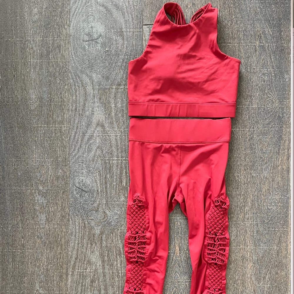 Carbon 38 Bra and Legging Set